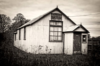 hannah Court Mono